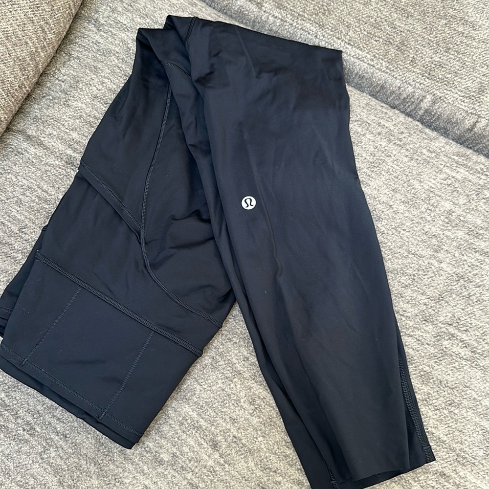 Lululemon leggings!